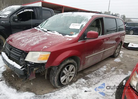 2010 Dodge Grand Caravan Sxt z USA, uszkodzony, nr VIN 2D4RN5DX5AR364230
